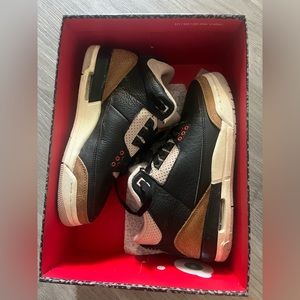 Air Jordan 3 Retro GS 'Desert Elephant' Size: 5Y/7W